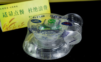 怎么檢查一次性水晶餐具是不是正規產品